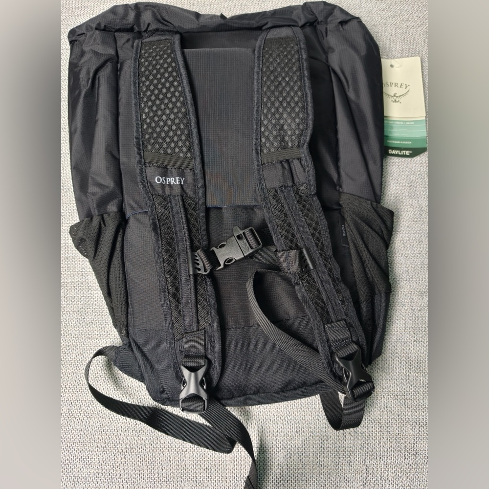 OSPREY Daylite Black Lightweight Men's Tote Backpack NWT - Picture 2 of 3